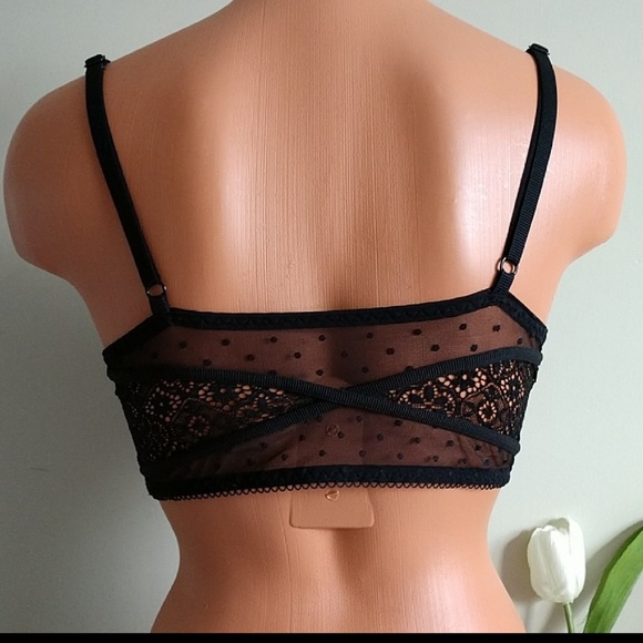 Size L 🌷PINK VICTORIA'S SECRET PUSH-UP BRALETTE. - Picture 3 of 3